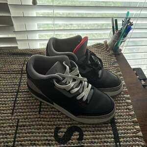 Air Jordan 3 Retro OG Black Cement (2024)